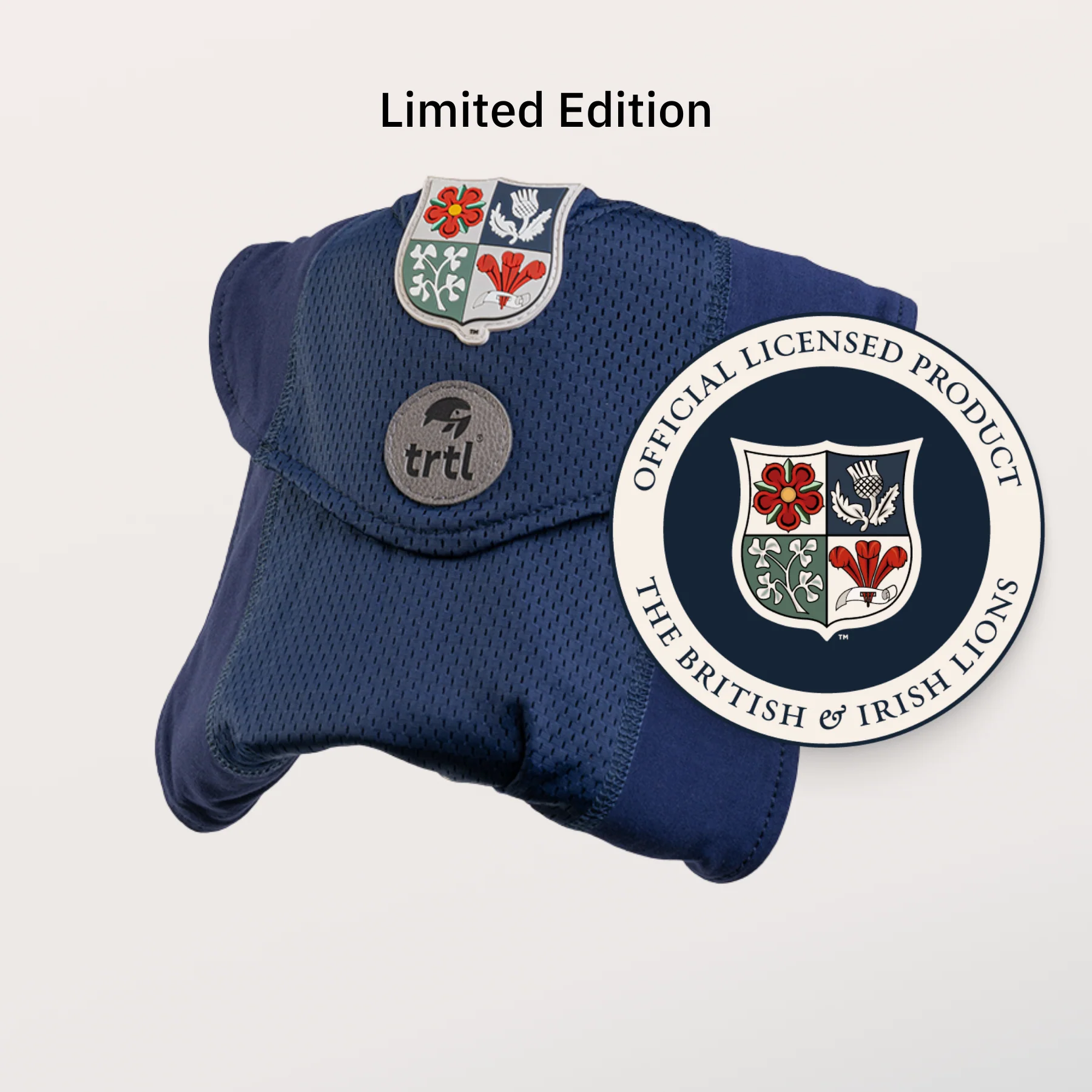 The British & Irish Lions™ x Trtl Travel Pillow Cool - Image 4