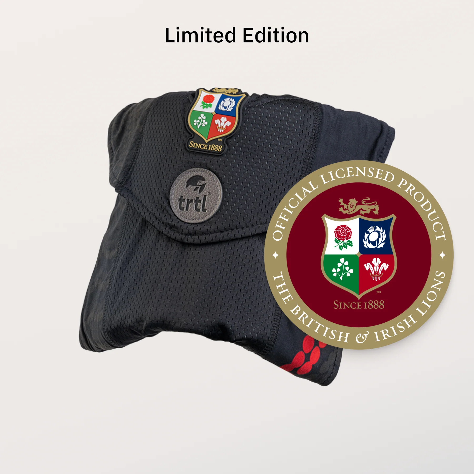 The British & Irish Lions™ x Trtl Travel Pillow Cool - Image 7